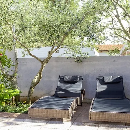 Nina In Peroj - Haus Fuer 6 Personen Holiday home