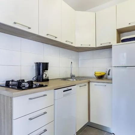 Holiday home Nina In Peroj - Haus Fuer 6 Personen